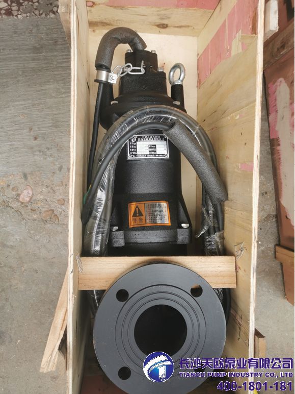 長沙天鵝工業泵潛汙泵發貨到現（xiàn）場客戶開箱驗收滿意回複